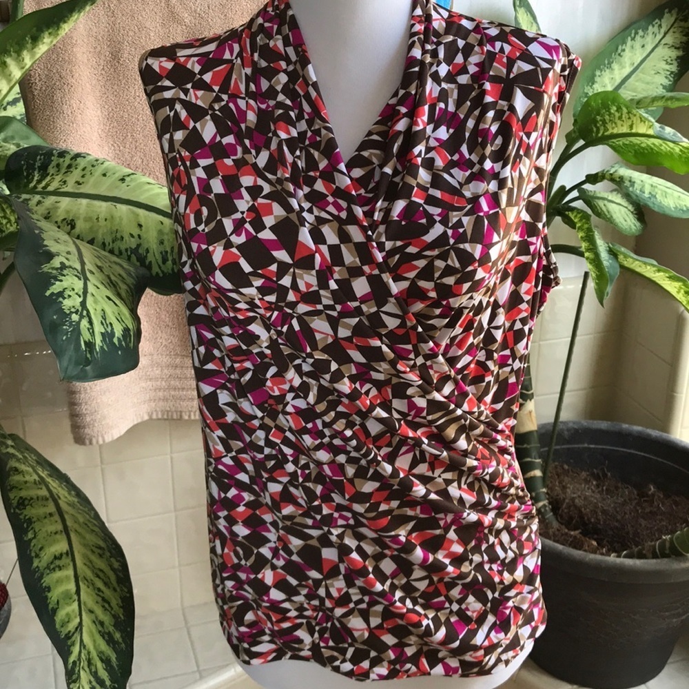 George stretch sleeveless multicolor geometric top